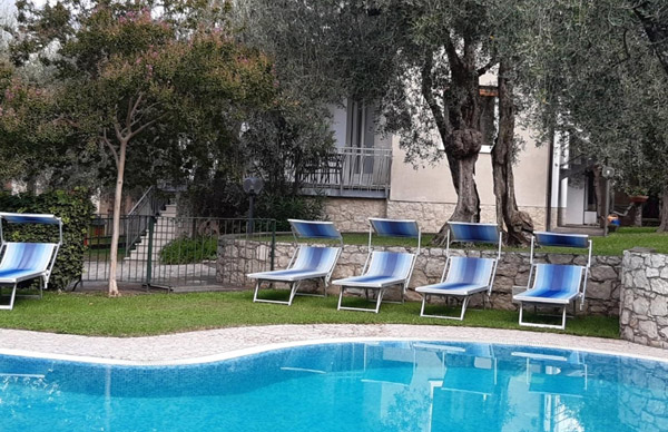 Appartamenti Casa Stefy, la piscina